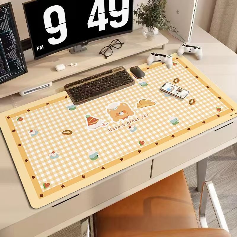 Karikatür illüstrasyonlu mouse - Desk Setup Girl incelemesi ve fiyatı